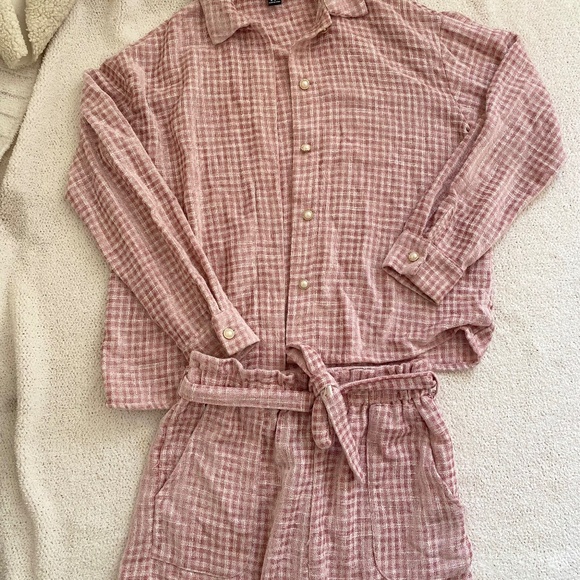 SHEIN Pants - Pink and white gingham textured set featuring a button-down top and matching sho
